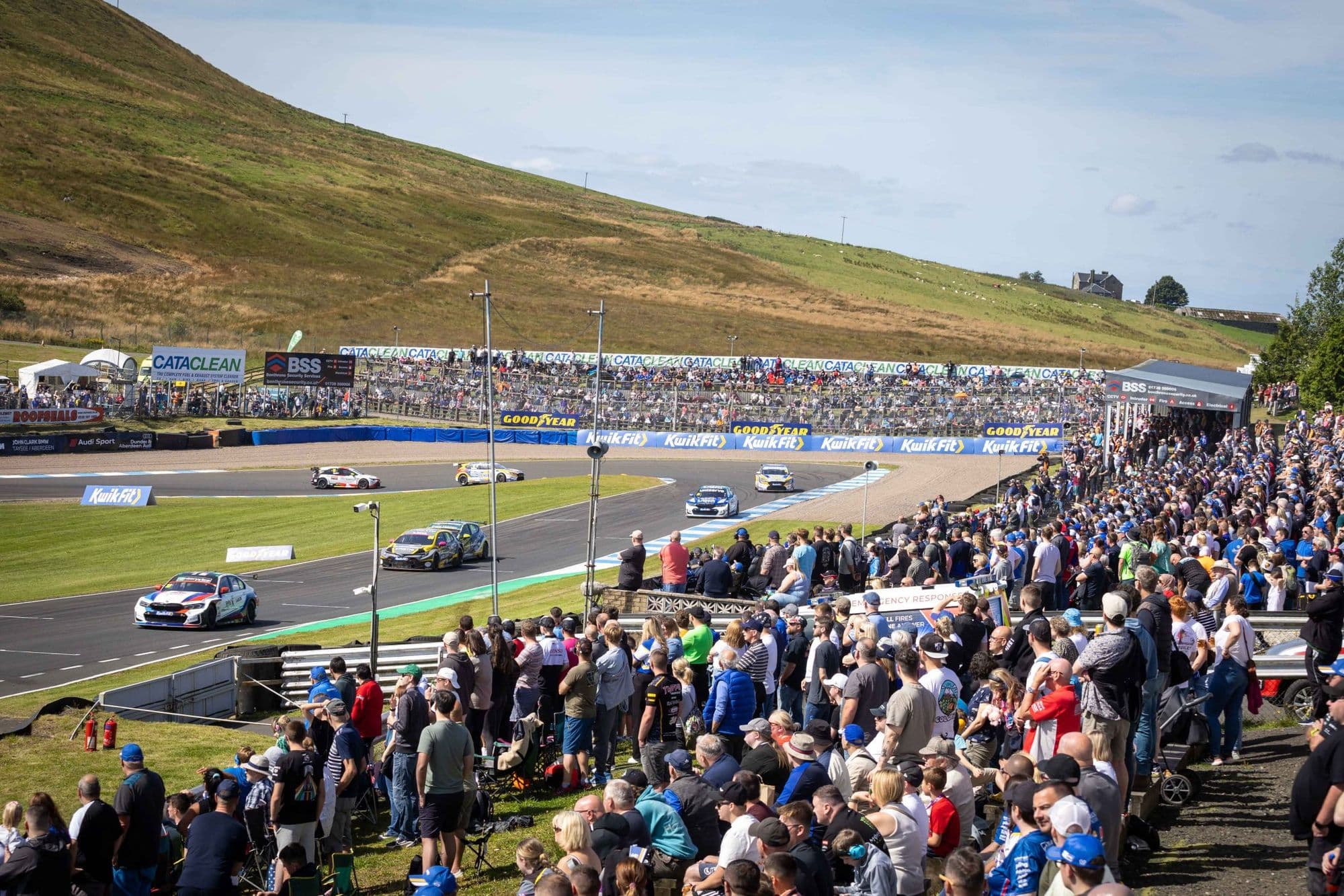 Knockhill Racing Circuit photo